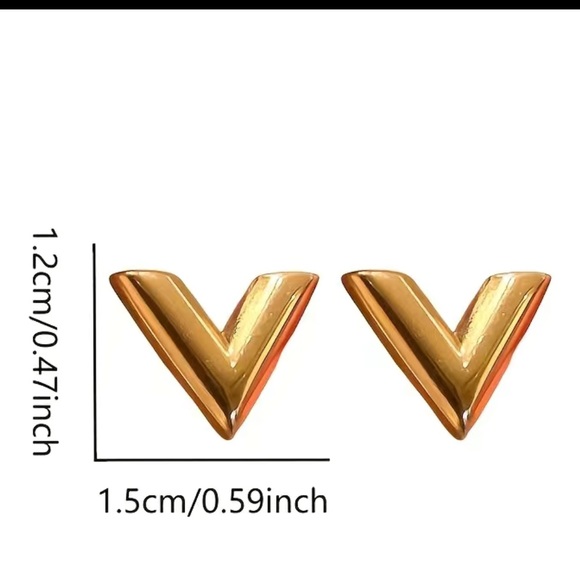 V Shaped Earrings Designer Look Gold Plated - Picture 4 of 4